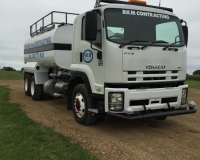 isuzu-water-truck